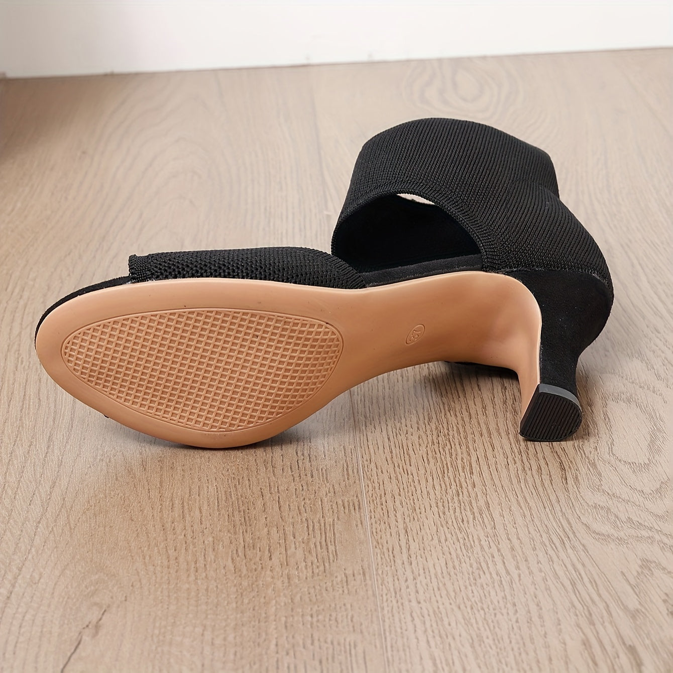 AGNIESZKA | Buty eleganckie z guzikami 3