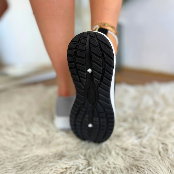 Buty codzienne z przewiewną konstrukcją